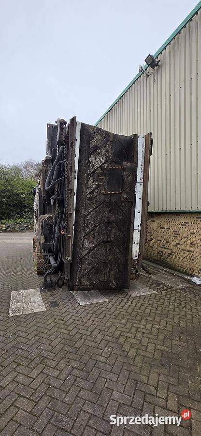 ROZDRABNIACZ DWUWAŁOWY WOLNOOBROTOWY TEREX TDS Poznań