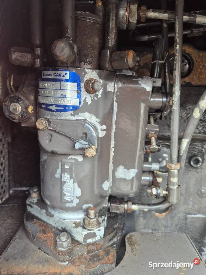 Pompa Perkins 6 cyl Landini Massey ferguson 3070 Zajęczniki