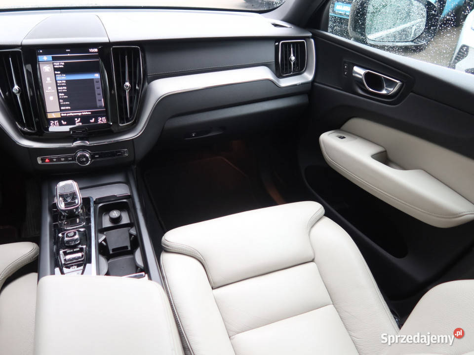 Volvo XC60 B5 AWD czujnik parkowania śląskie Katowice