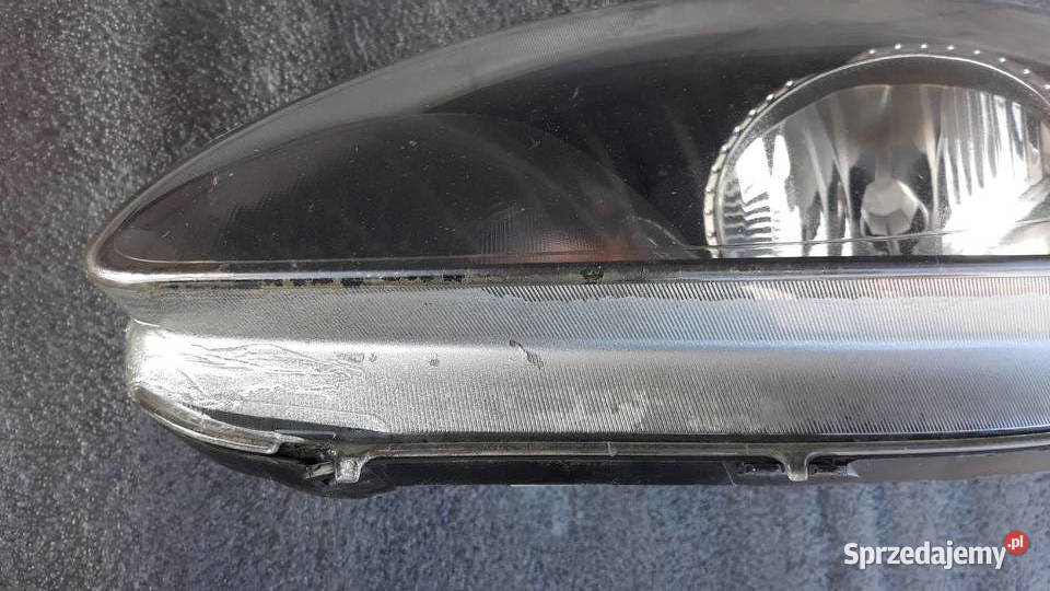 Seat Altea przednia lewa lampa Bukownica