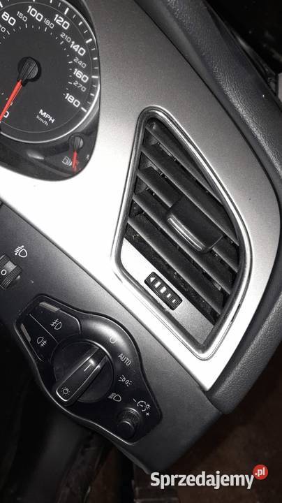Kanapy fotele listwy Audi A4 B8 Rok produkcji 2009
