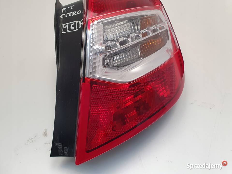 LAMPA PRAWA Citroen C4 II 1015r TYLNA prawy tył osobowe Rudka