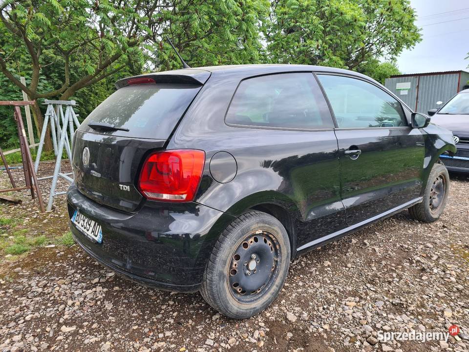 Vw polo 6R uszkodzony z francji na części L041 Proszowice sprzedam
