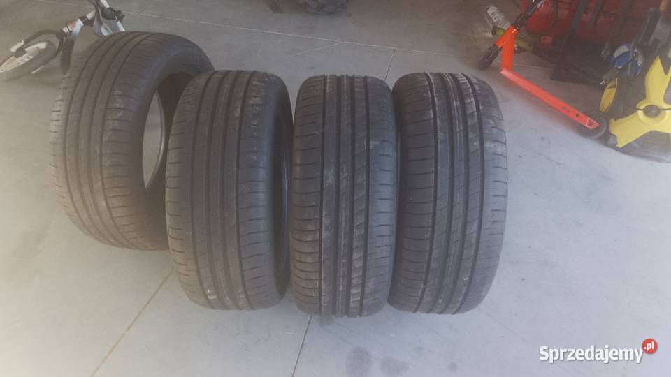 Opony letnie Goodyear 22550r17 Samochodowe