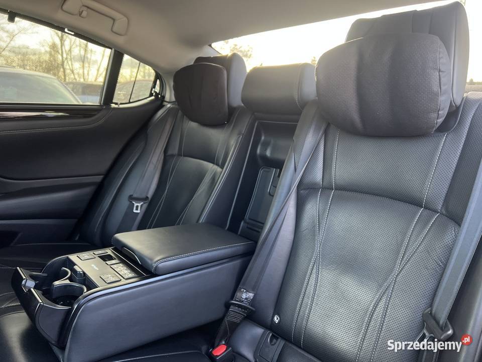 Lexus ES 300h 2019 Warszawa sprzedam