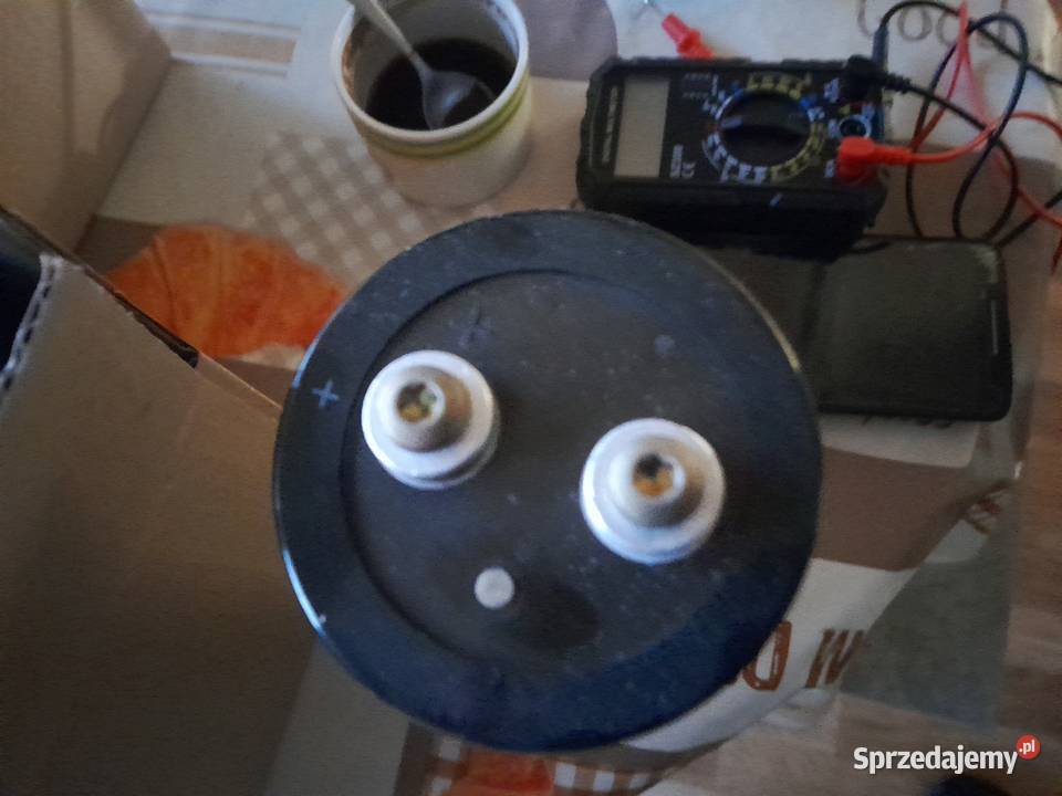 Sprzedam Kondensatory B43465U0688M1 400v 4 Krosno Odrzańskie sprzedam