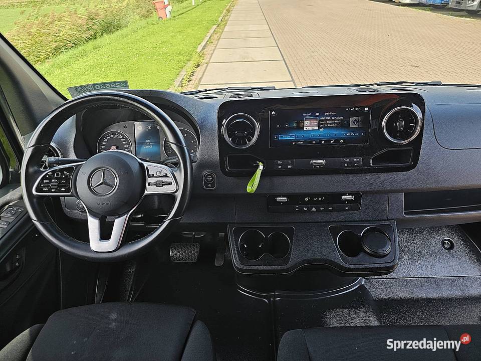 MercedesBenz SPRINTER 317 L2H2 LED Mbux10 Navi