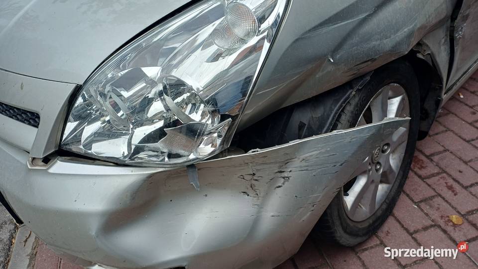 Uszkodzona stłuczce Toyota Corolla Verso Sierpc