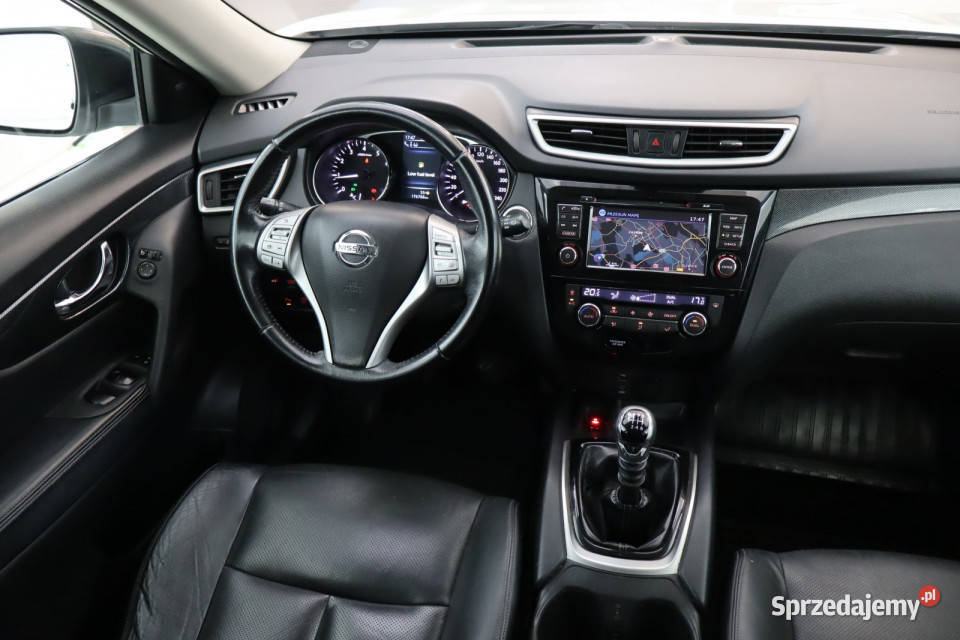 Nissan XTrail 16 DIGT wielofunkcyjna kierownica X-Trail Zabrze