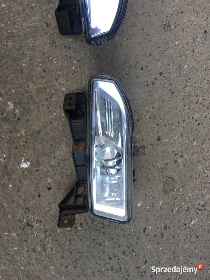 Halogen NISSAN QASHQAI lewy prawy 90078636 osobowe Przemyśl sprzedam