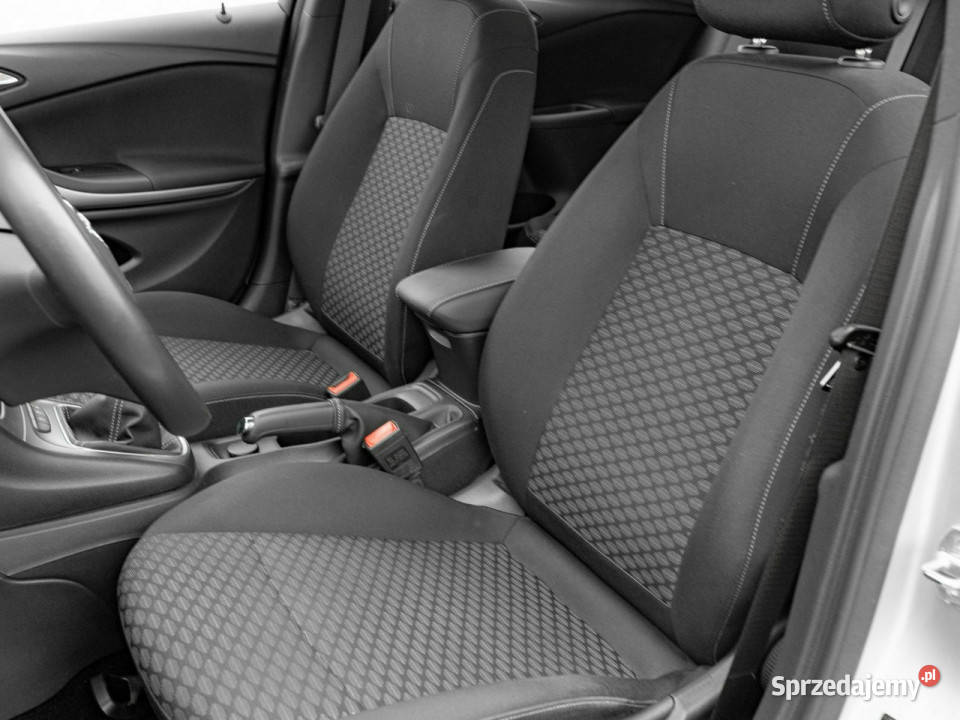 Opel Astra GD427YW12 T Edition 2 stref klima Opel pomorskie