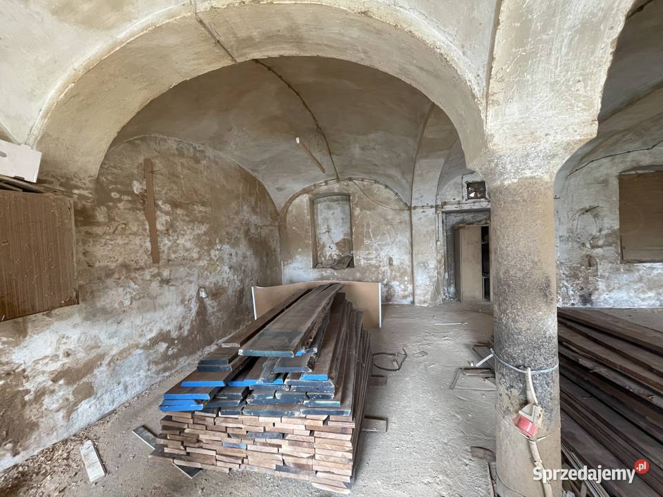 Budynek usługowy o pow ok 500 m2 Wróblowice 500m2 dolnośląskie sprzedam