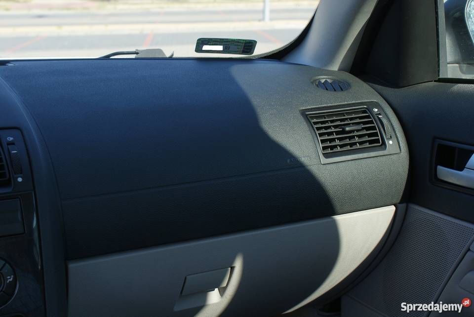 Sprzedam Forda Mondeo MK3 20 TDDI 115 Ghiaxenon podgrzewane fotele podlaskie Łomża