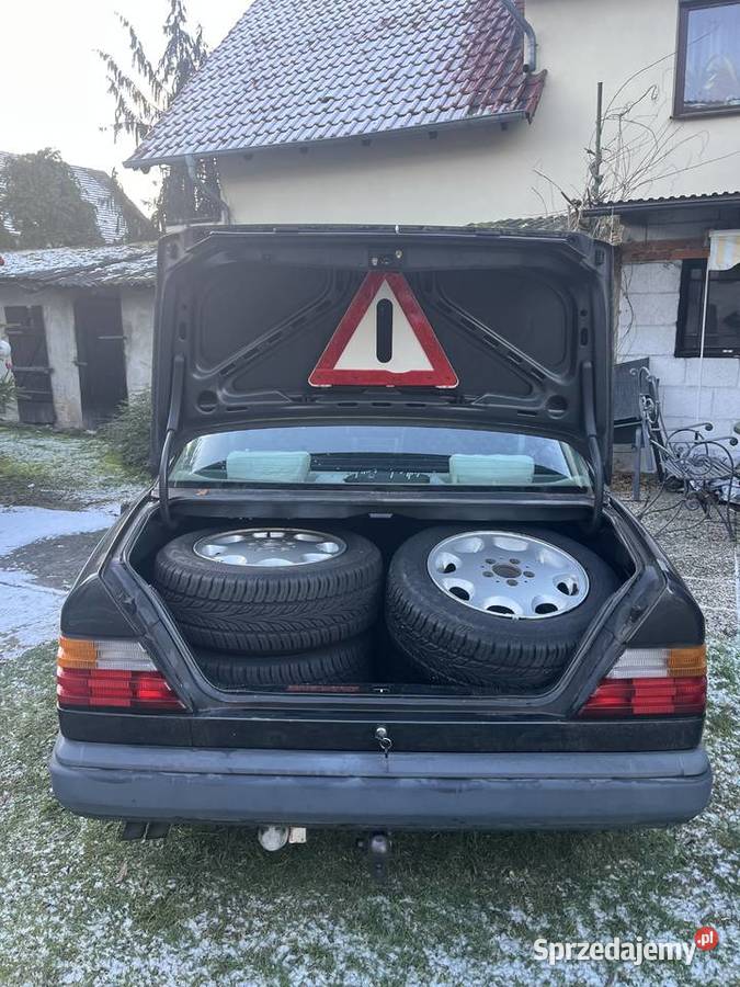 Mercedes W 124 260 E