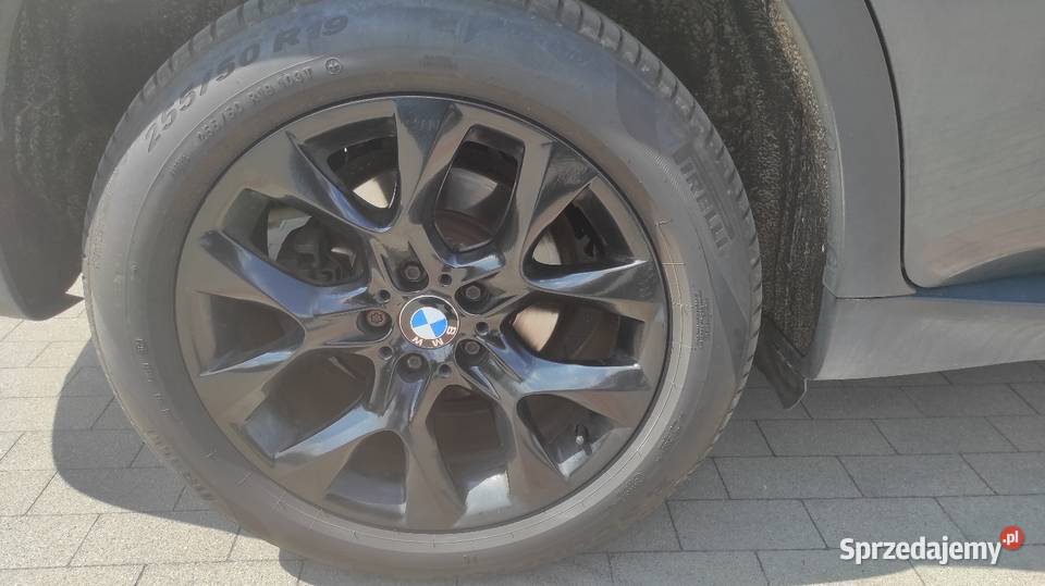 Sprzedam X5 e70 polift polski salon 199228km