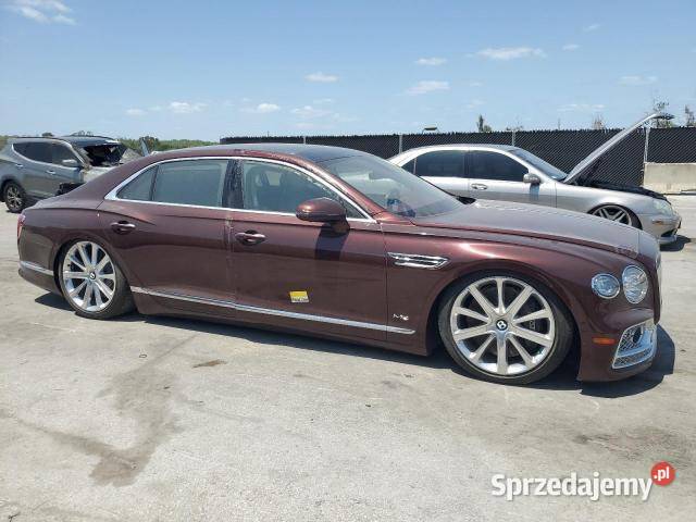 BENTLEY FLYING SPUR produkcji 2021 z USA Warszawa