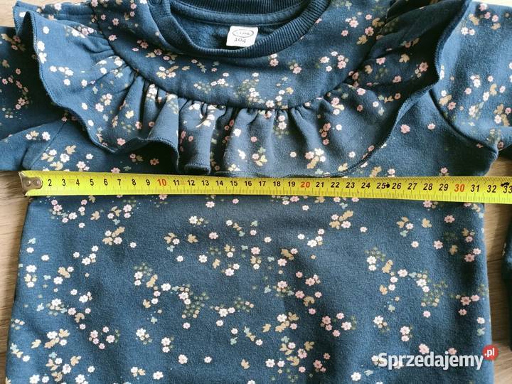Bluza dziewczęca granatowa w kwiatki z falbanką Płock