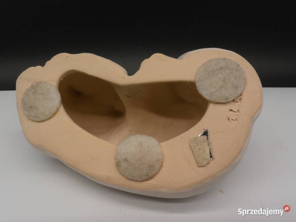 Ceramiczna Figurka Kota Uroczy Śpiący Kotek Styl Porcelana i szkło Raszków