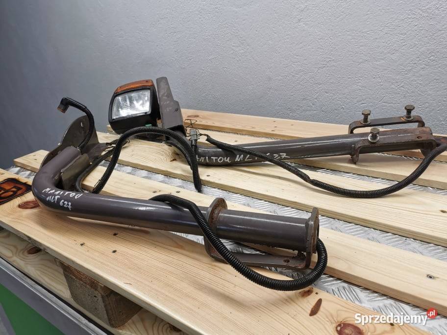 Uchwyt lampy przedniej Manitou MLT 627