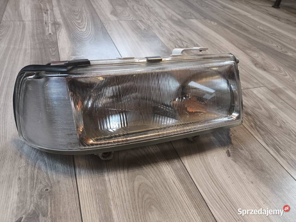 LAMPA REFLEKTOR AUDI 8090 ZESPOLONAZESPOLAK Trzeciewiec