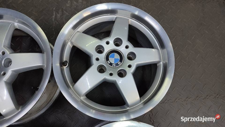 Felgi aluminiowe ROD 15 7J ET 35 5x120 BMW