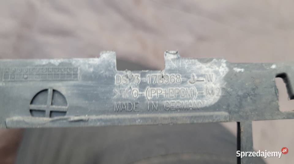 KRATKA ZDERZAKA ŚRODKOWA FORD MONDEO MK5 Ruda Śląska