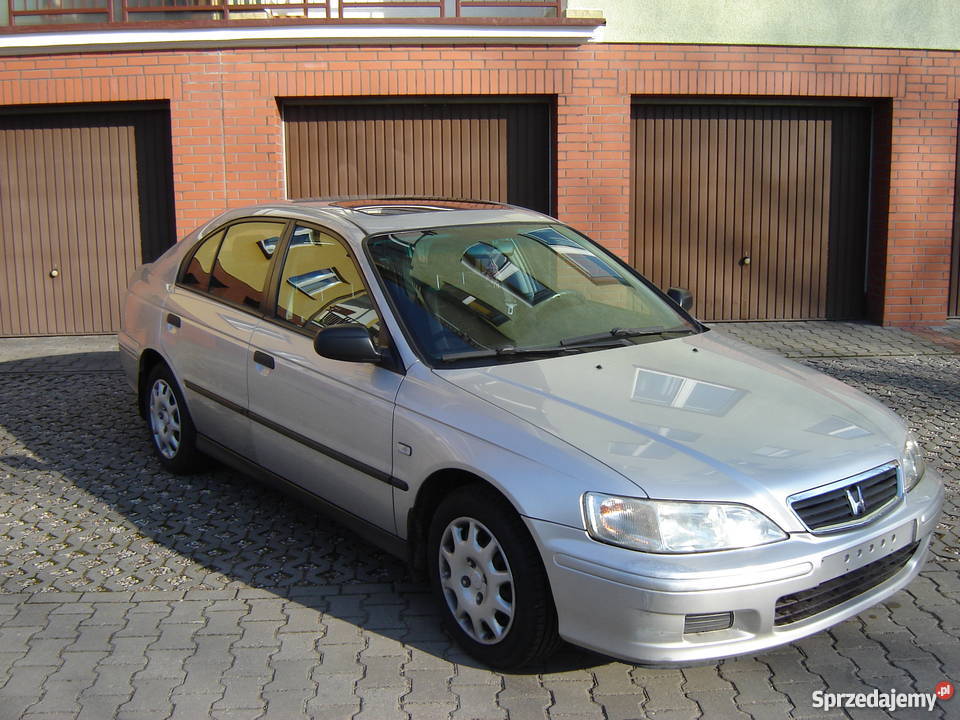 Honda Accord 1.8 rok 2001 5 drzwi sprowadzony z Niemiec