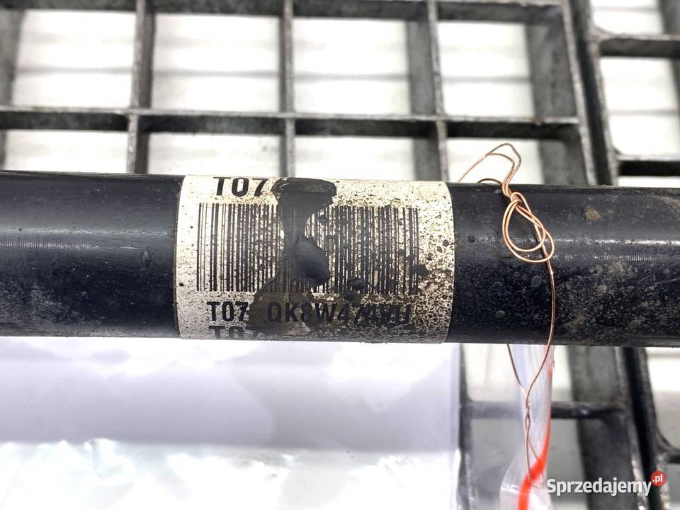 PÓŁOŚ LEWY PRZÓD KIA SPORTAGE IV 49500D7100 16 osobowe