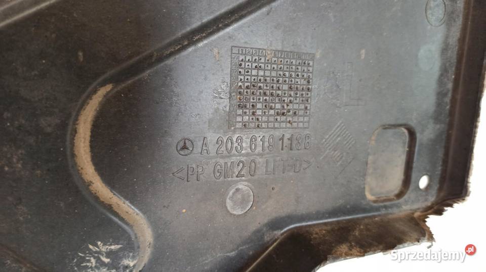 MERCEDES W203 CLC OSŁONY PODWOZIA LEWA PRAWA sprzedam