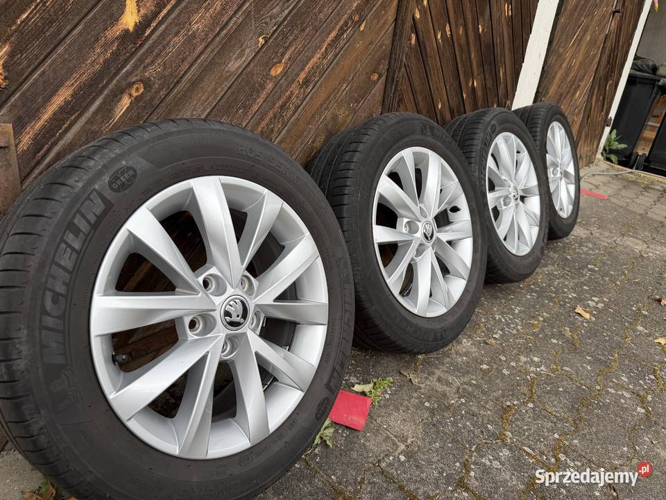 Alufelgi Skoda 5x112 16 Octavia Fabia Superb Samochodowe sprzedam