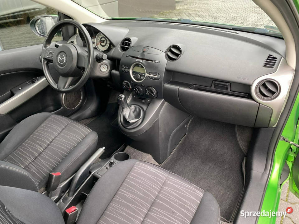 Mazda 2 benzynka manual klimatyzacja wspomaganie benzyna Żory