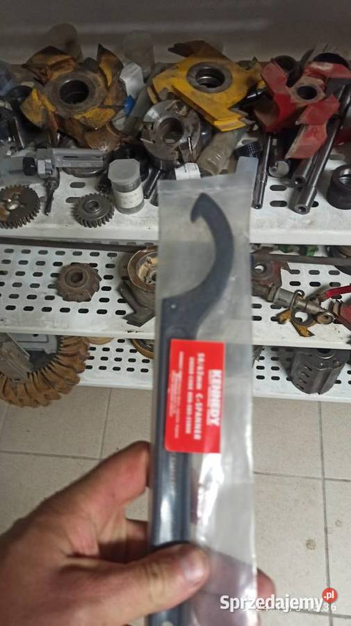klucz kłowy nowy do uchwytów do maszyn Kłodawa sprzedam