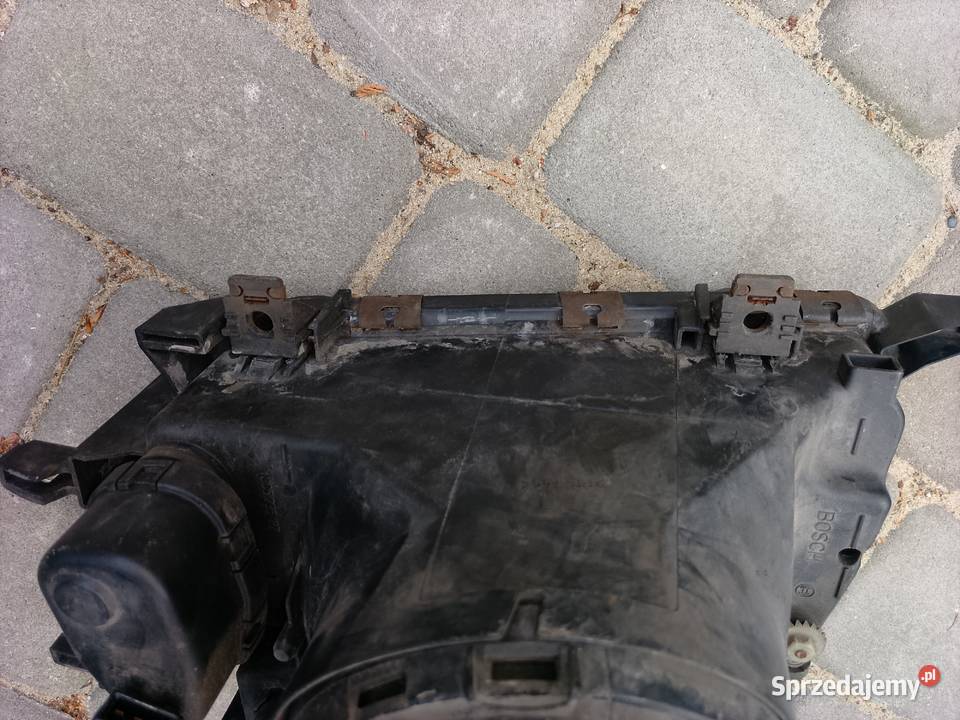 Audi 80 B4 lampy reflektory przednie Bosch Trachy