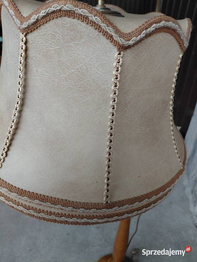 pokojowa lampa stojąca 476