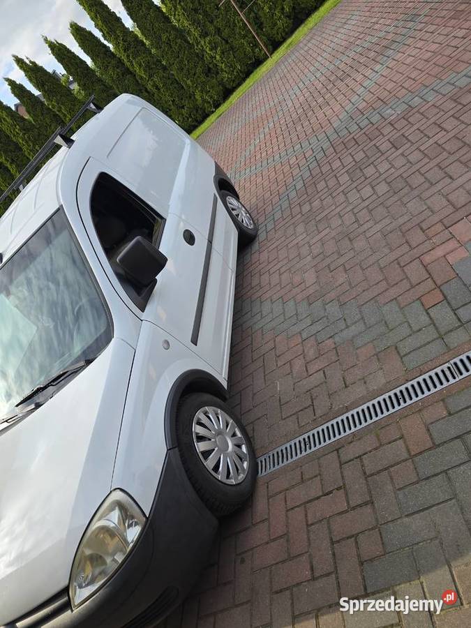 Opel Combo 17 cdti diesel Lgota Wielka