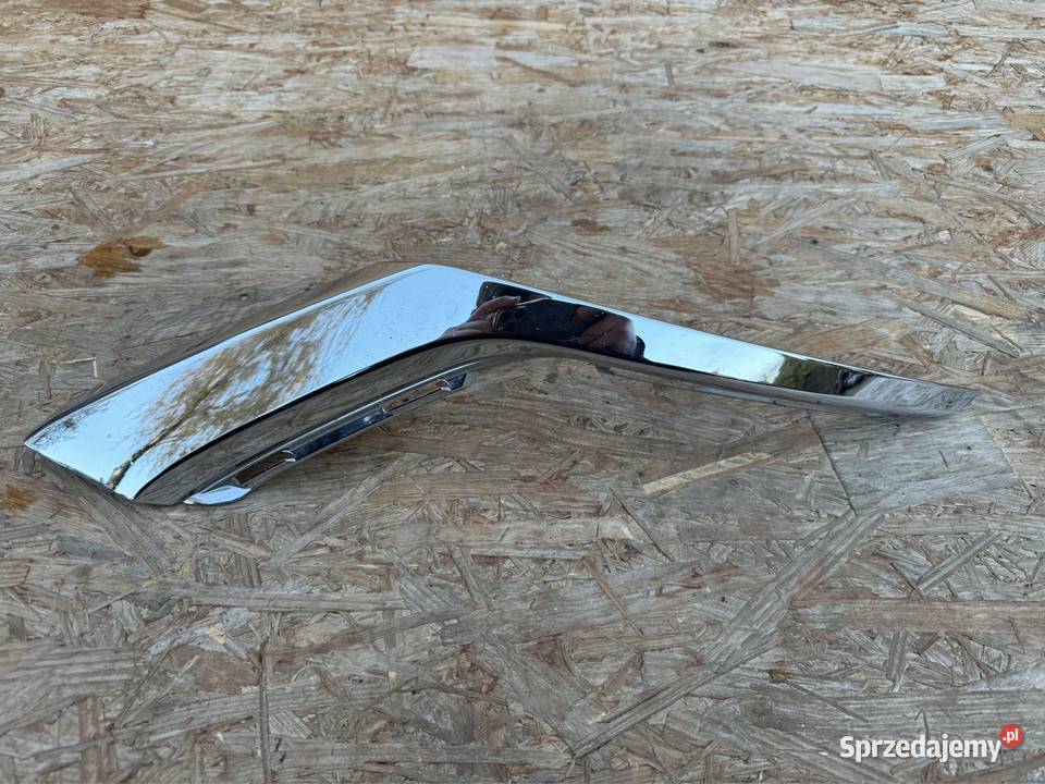 Listwa chrom zderzaka przód prawa rh Mitsubishi