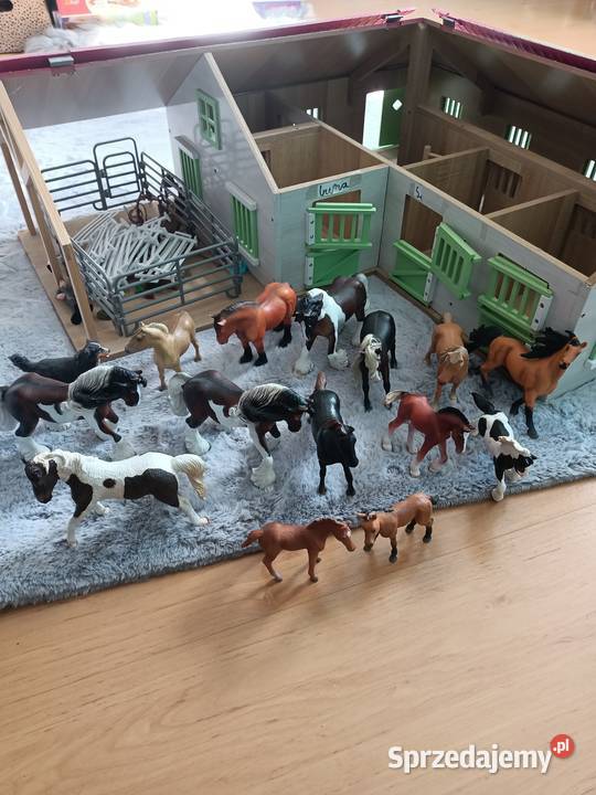 Drewniana stajnia Lubawa