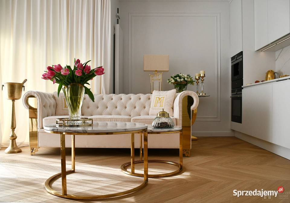 Sofa chesterfield do salonu do gabinetu na