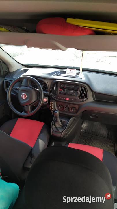 Ambulans karetka Fiat DOBLO stan światła do jazdy dziennej Doblo Kielce