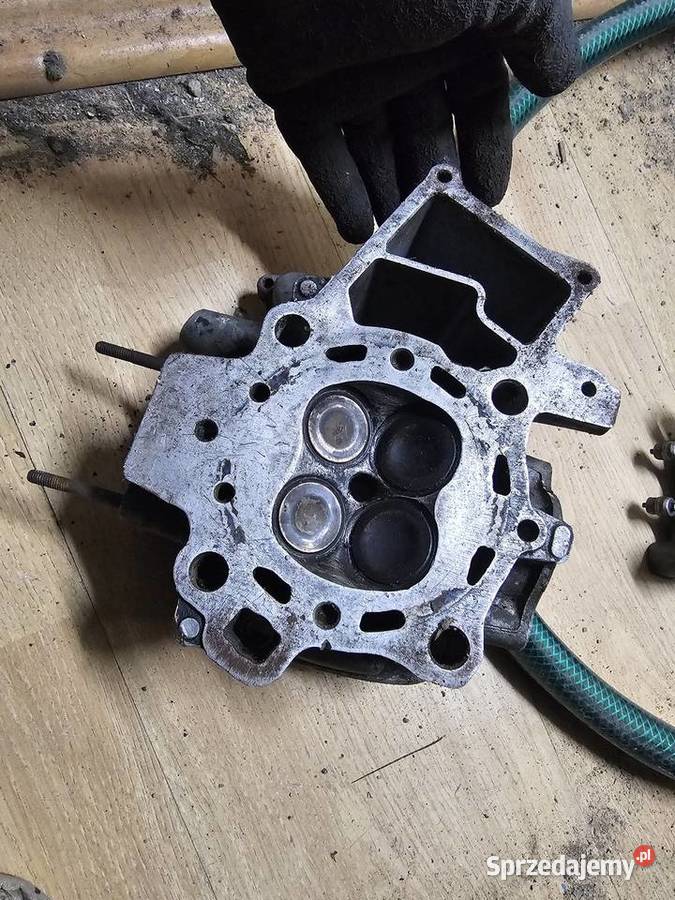 Honda CX 500 głowica prawa sprężyny zawory cx500 Jelenia Góra