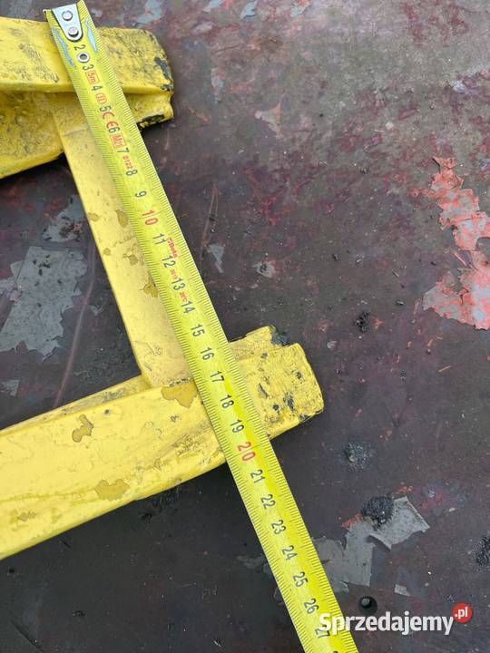 Klin stalowy pod koła wojskowy ciężarowy Serock