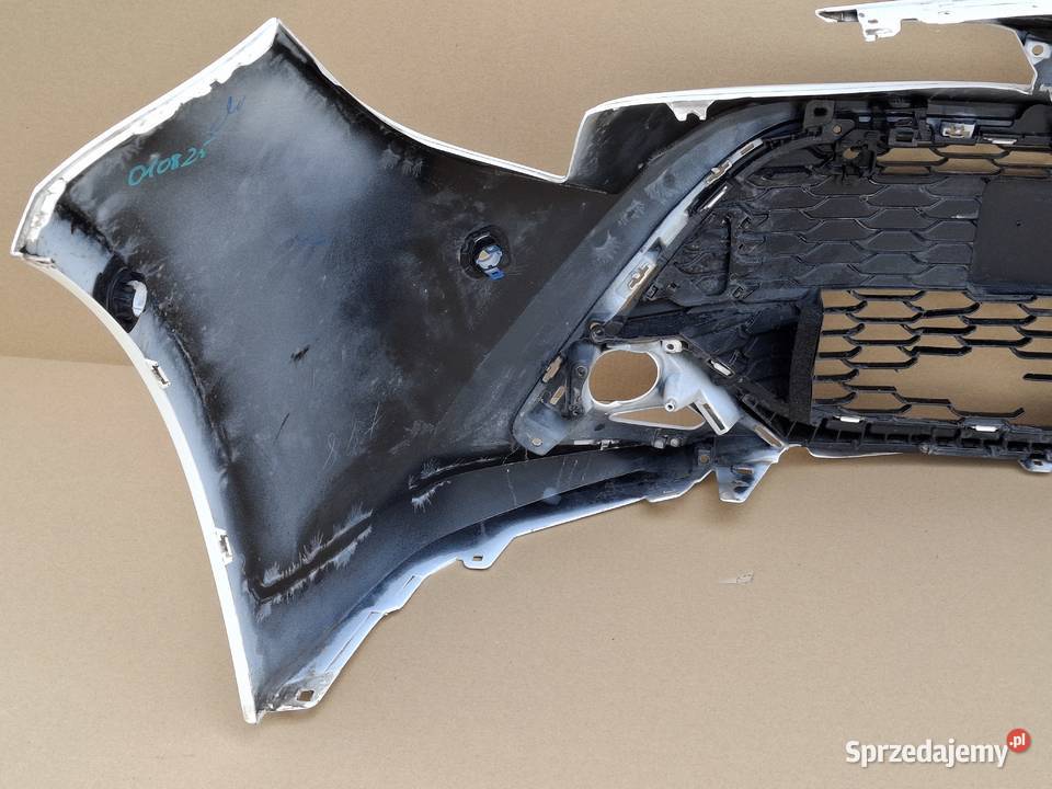 TOYOTA COROLLA E21 ZDERZAK PRZÓD PRZEDNI sprzedam