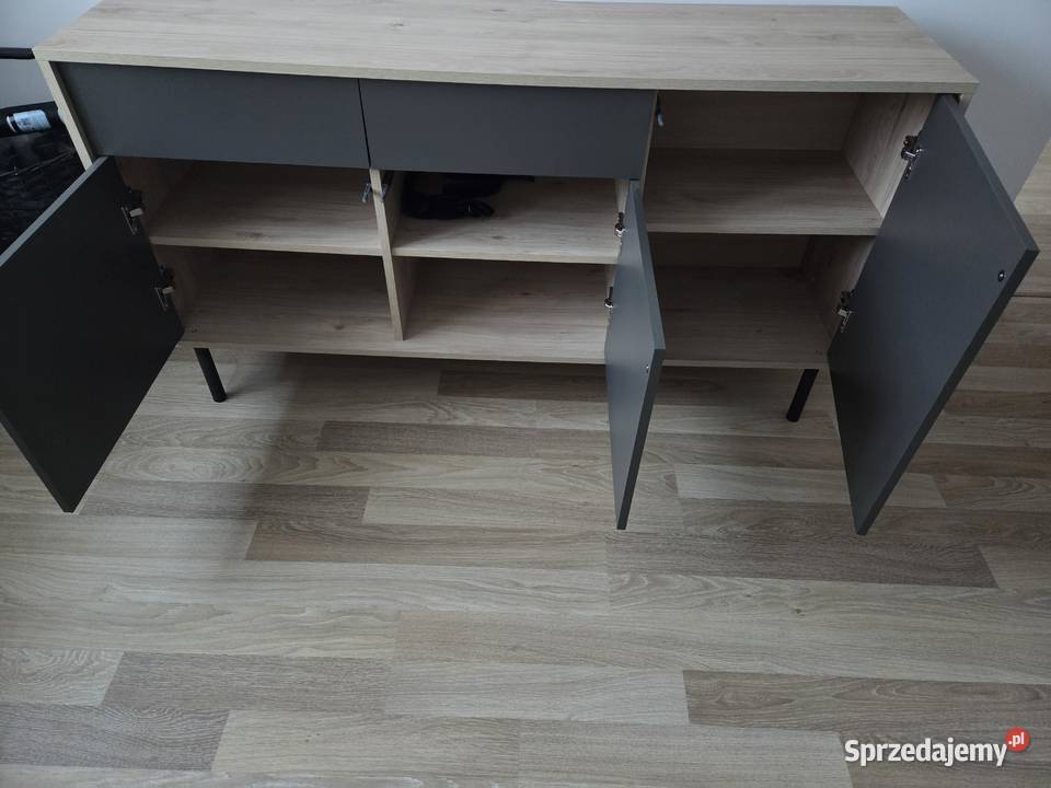 Komoda 3 drzwiowa z szufladami firmy Nero
