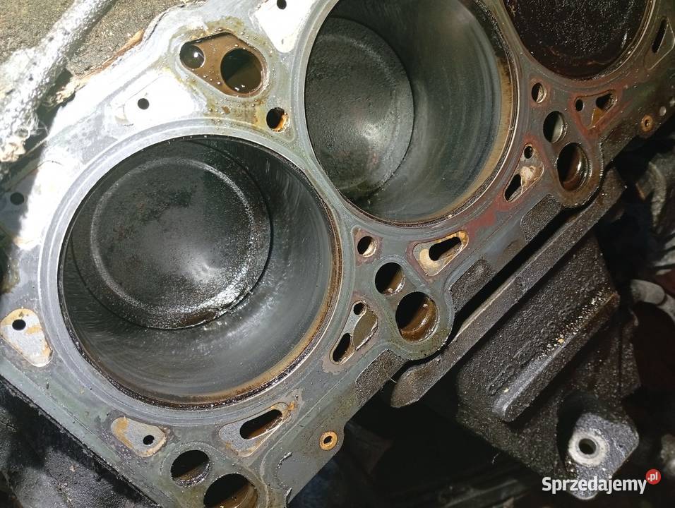 Blok silnika 27 Biturbo Audi A6 C5 S4 B5 Kętrzyn