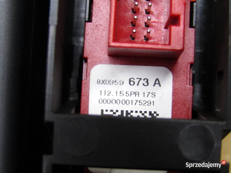 PANELPRZEŁĄCZNIK GRZANIA FOTELI AUDI A1 8X LIFT Motoryzacja łódzkie Mysłaków