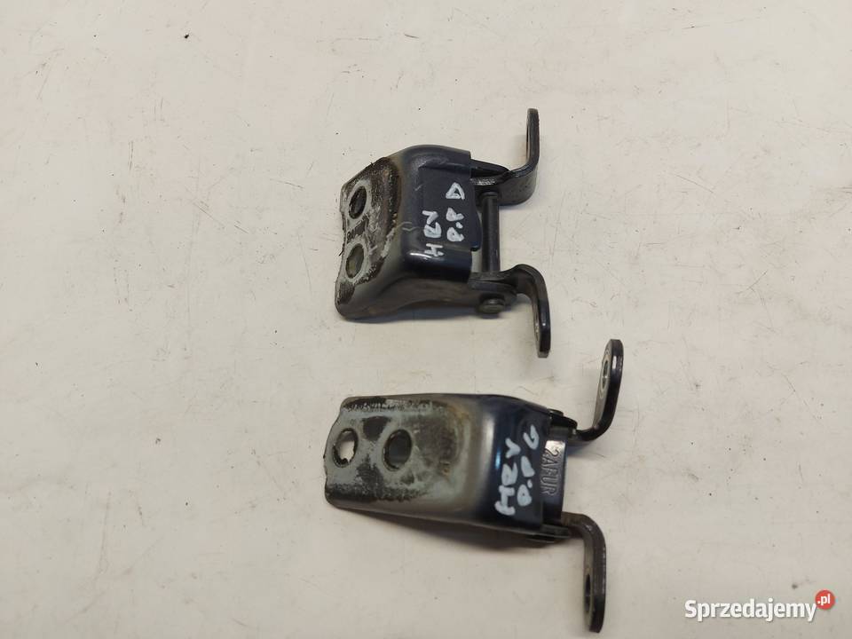 Honda HRV III eHEV 2022r ZAWIAS DRZWI PRAWY