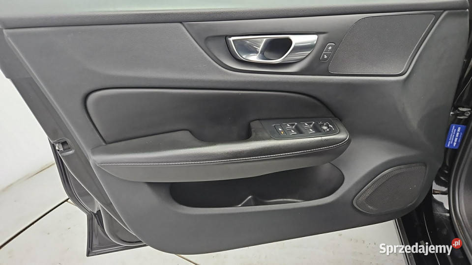 Volvo V60 B4 D Core Z Polskiego Salonu Faktura elektrochrom. lusterka boczne Warszawa sprzedam