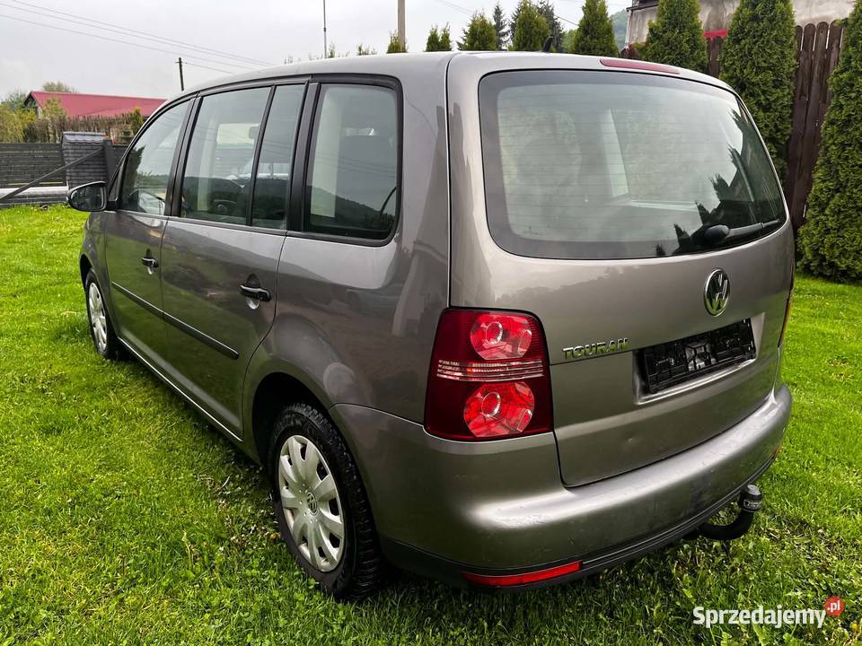 VW Touran 16 mały przebieg bezwypadkowy 102KM