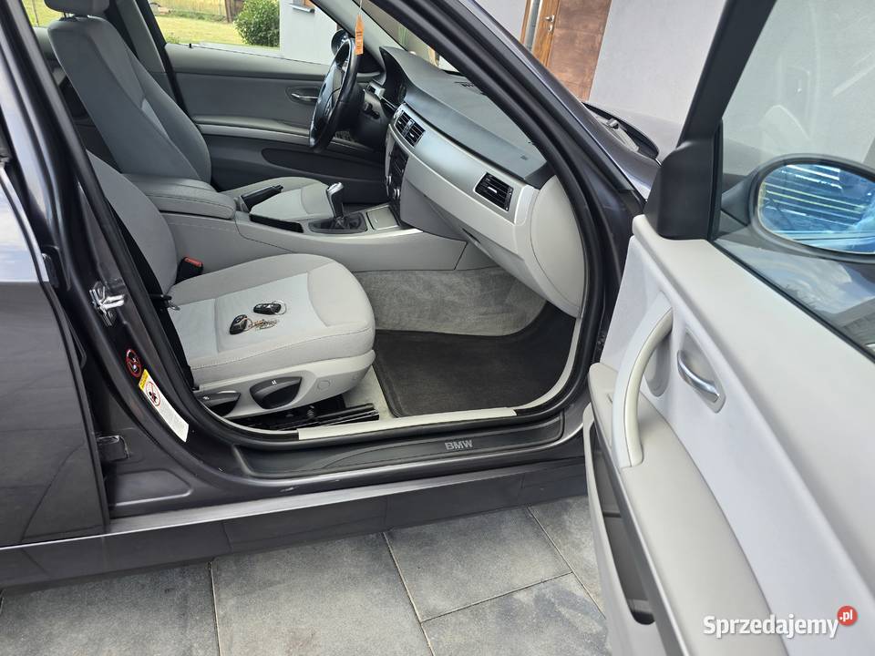 BMW 318 2008 poj 20 d moc 143 Debrzno