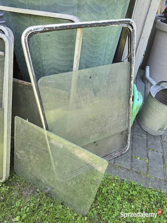 Szyby boczne żuk z ramkami Ostrzeszów